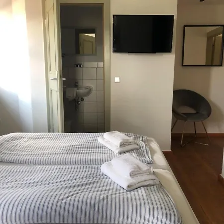 Denkmalhof Schlagwitz 3*